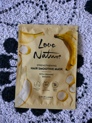 ~Oriflame Smoothie Organic Banana -hiusnaamio~