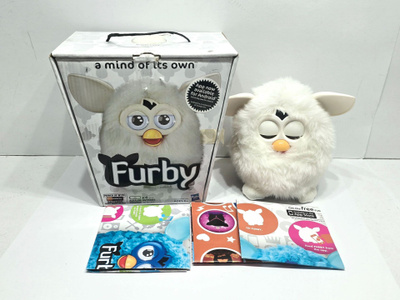 Furby Boom White Yeti (Hasbro, 2012)