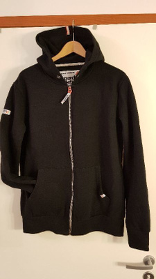 Superdry huppari