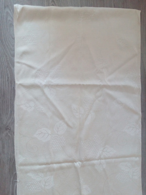 Uusi , beige verhokappa 50x252cm