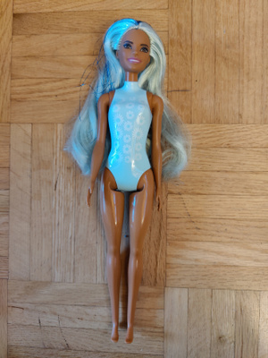 Barbie color reveal