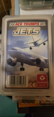 Ace Trumps Jets (lentokone) pelikortit