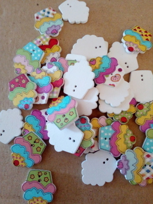 Cupcake / muffinssi nappeja 4 kpl