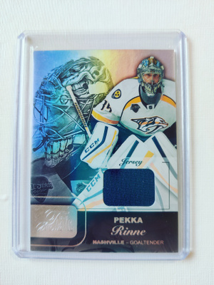 Pekka Rinne - 15-16 Flair Showcase Jersey