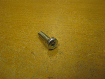 käynnistinkotelon ruuvi Husqvarna 346XP, 351, 353, 359, 362X