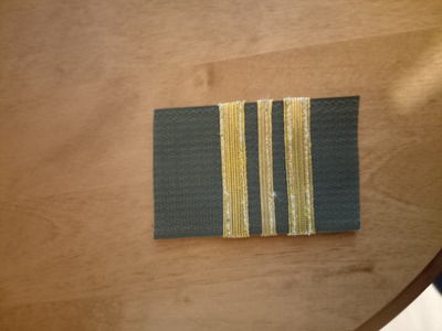 Kuvan mukainen pläjäys 47