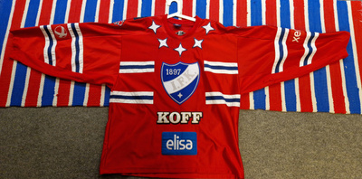 HIFK MAX WÄRN JUHLAPAITA  2010-2011