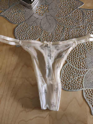 Stringit koko XL