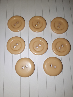 Beige nappi 18mm
