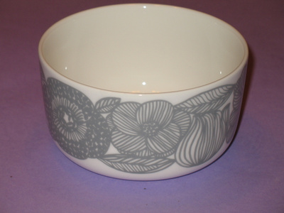 MARIMEKKO: KURJENPOLVI -KULHO