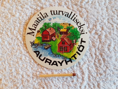 AURAYHTIÖT VANHA TARRA