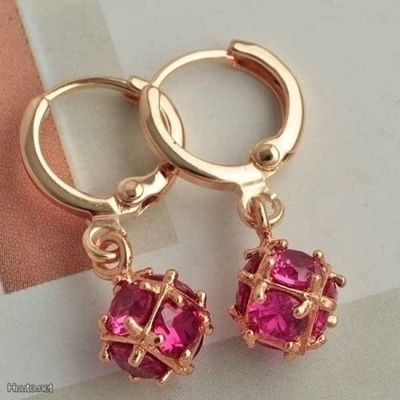 0355 .. 9k Kulta Red Ruby Ball Drop .. Korvakorut