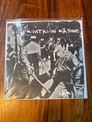 Kohtalon Käsine - Laki On 7” single promo??