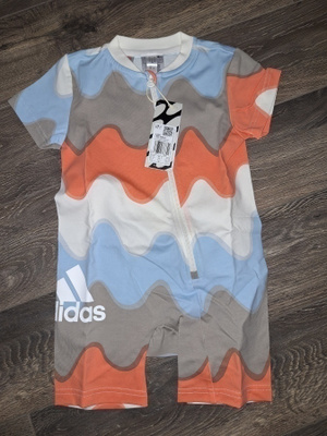 Adidas Marimekko haalari koko 86 cm