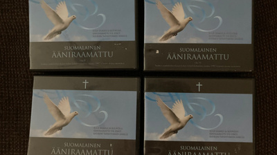 SUOMALAINEN ÄÄNIRAAMATTU