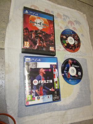 PS4 -  BLACK CLOVER & FIFA 21