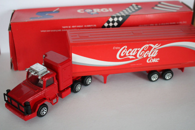 Corgi Juniors Scammel Container Truck Coca Cola