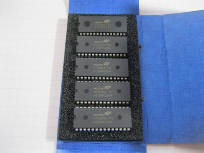 HT6264-70.  5 KPL  UUSIA.