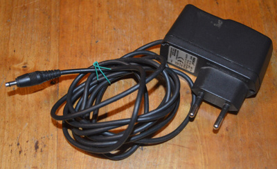 Nokia ACP-9E verkkolaturi