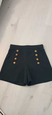 Tummansiniset shortsit S/M (uudenver.)
