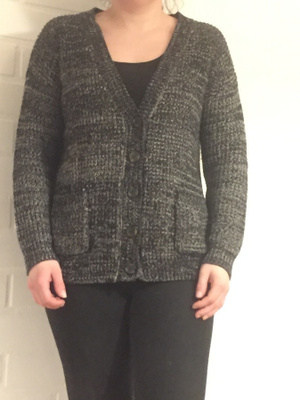 Forever 21 tummanharmaa neuletakki S