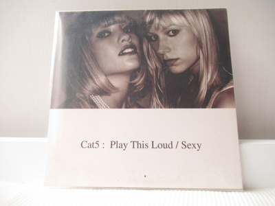 CAT5 - PLAY THIS LOUD / SEXY CDS