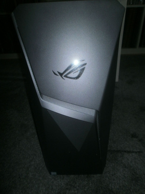 Asus GL 10CS pelikone