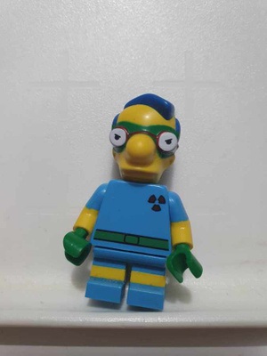 LEGO Milhouse