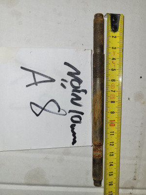 Tunturi tai muu vanha mopo akseli 10mm
