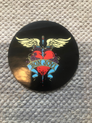 Tarra: Bon Jovi.