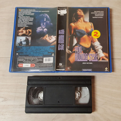 VHS: Yön kuuma syke (Night Rhythms)
