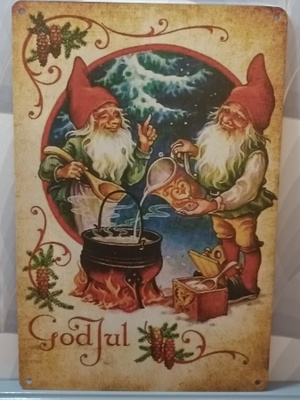 TONTUT TEKEE JOULUPUUROA RETRO JOULUTAULU