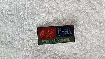 RUKA / PYHÄ Rintamerkki