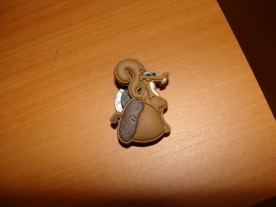 ICE AGE kenkäkoru, kenkäkoriste: Scratte