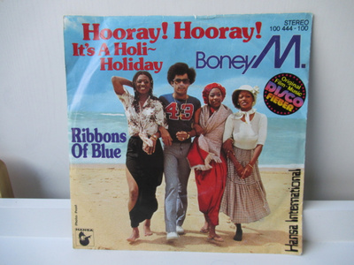 BONEY M - HOORAY! HOORAY! IT'S A HOLI-HOLIDAY 7" SINGLE