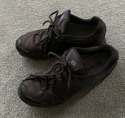 Salomon goretex contagrip vaelluskengät koko 40