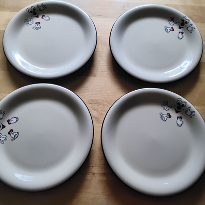 Lautaset 4 kpl