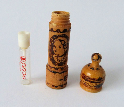 Hajuvesipullo - Rose Tree Glass - VARNA