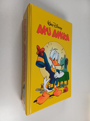 Walt Disney : Aku Ankka puolivuosikerta 2000 (nrot 1-26)