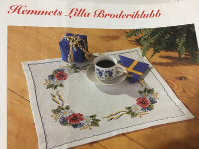 Ristipistomalli liinaan Kauniit kesäkukat