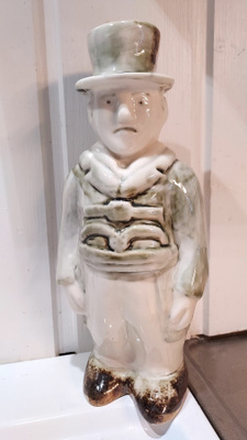 IRMA ISO-PAHKALA  "MIES"  - FIGUURI