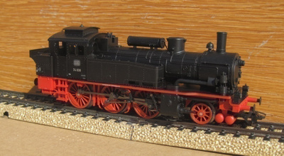 Märklin Br74  uusi digital höyryveturi