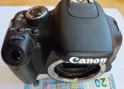 VANHA Kamera Canon EOS 600D SIISTI