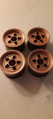 HPI / 1/10 vanteet.  +15MM OFFSET. Käyttämättömät