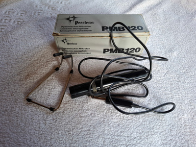 Vintage Peerless mikrofoni + pakkaus ja teline