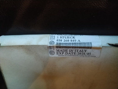 Audi, Ford, Peugeot, Toyota, VW moniurahihna 038260849A