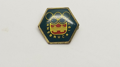 Innsbruck Talviolympialaiset 1976 rintamerkki