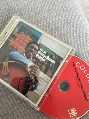 George benson quartet . It`s uptown CD