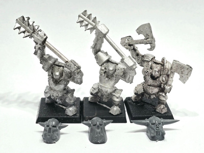 WHFB - 3kpl Black Orc figuureita [B4]