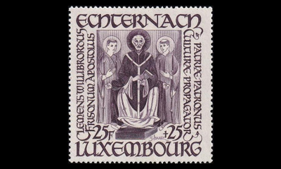 Luxemburg 422 ** Jälleenrakennus 25+25 Fr (1947)